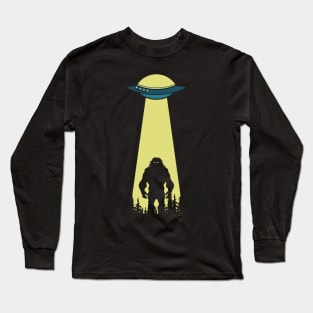Bigfoot ufo Abduction Long Sleeve T-Shirt